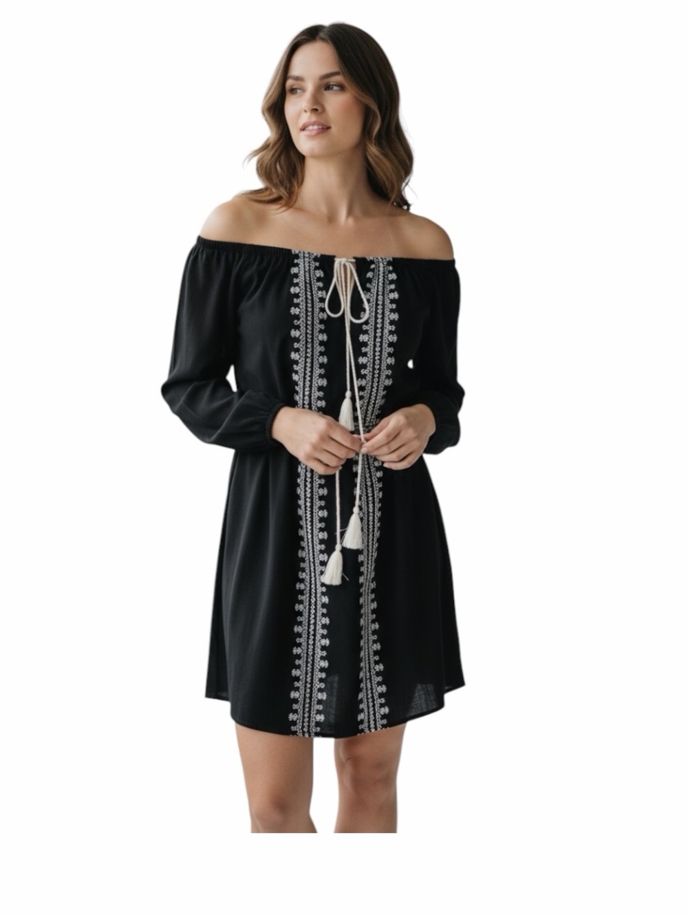 ♠️Forever 21 Dress Black Embroidered Long sleeves  Size Large